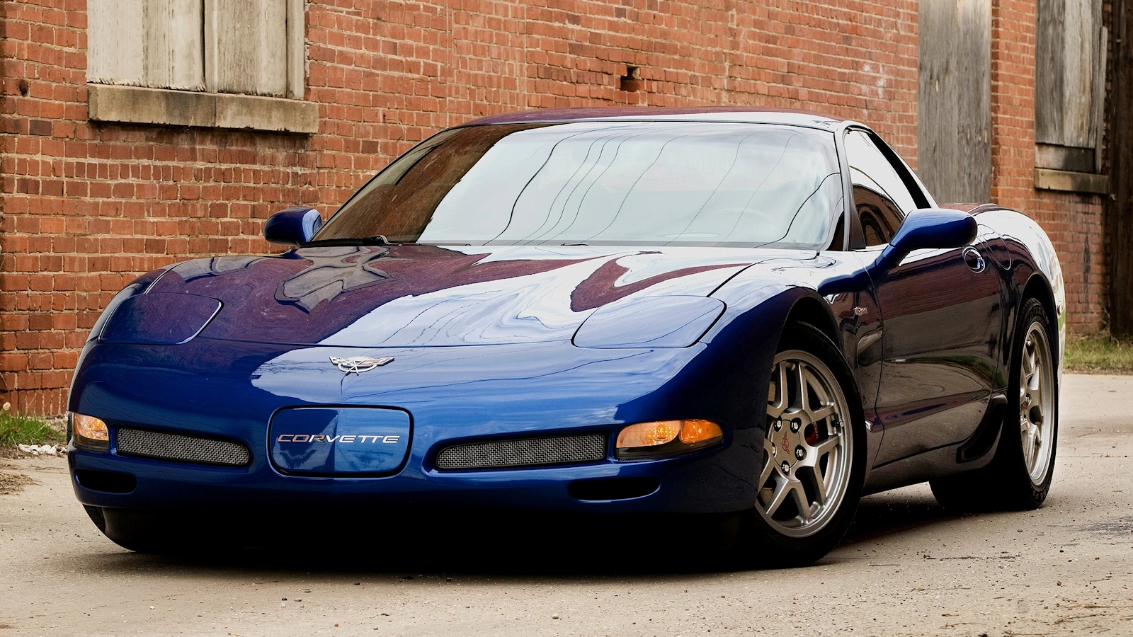 Corvette Generations/C5/C5 2003 Blue Front 2.webp